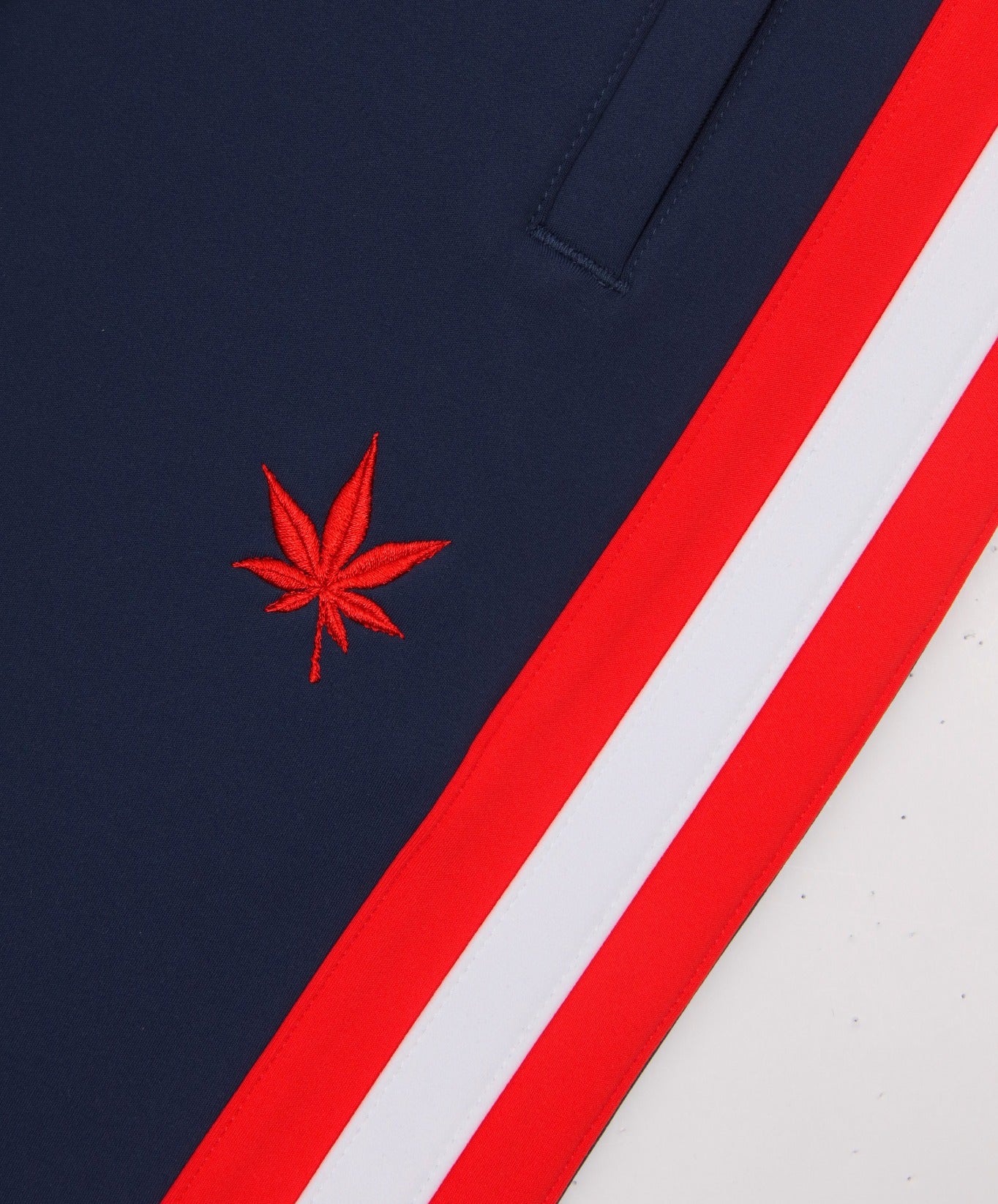 Tipped Warm-Up Pant 2.0 - Image 3